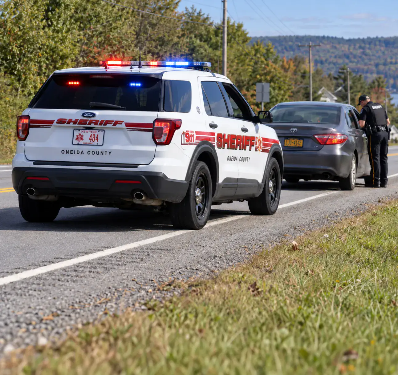Oneida County Court — VTL §1163(e) conviction reversed
